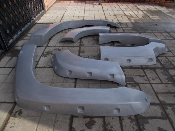 Расширители колесных арок стеклопластиковые для Nissan Patrol GR II (Y61) купить недорого с доставкой в Канск