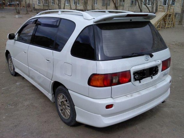 Накладка на задний бампер "Aero Touring" (сток) Toyota Ipsum купить недорого с доставкой в Канск