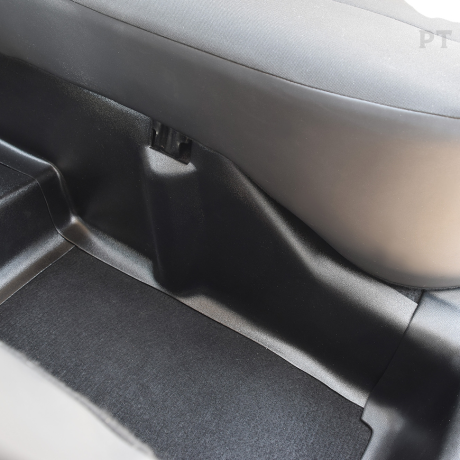 Накладки на ковролин заднего ряда (2 шт) (ABS) RENAULT Duster (2012-2020 г.в.) купить недорого с доставкой в Канск
