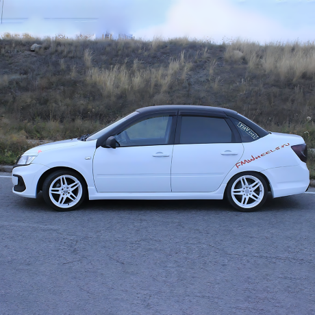 Накладки на пороги "GT Replica" для B@3 2190, 2191 L@DA Gr@nt@ купить недорого с доставкой в Канск