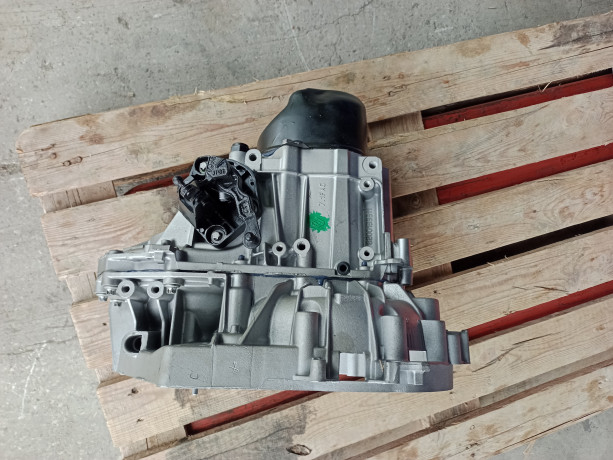 Механическая КПП (МКПП 5-ст.) Renault JR5-551 для L@DA L@ЯGUS, Vesт@, двигатель 16V франция купить недорого с доставкой в Канск