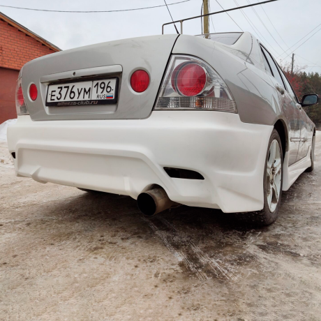Бампер задний "JDL style" (SEDAN VERSION) для Lexus IS, Toyota Altezza купить недорого с доставкой в Канск