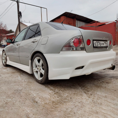 Бампер задний "JDL style" (SEDAN VERSION) для Lexus IS, Toyota Altezza купить недорого с доставкой в Канск