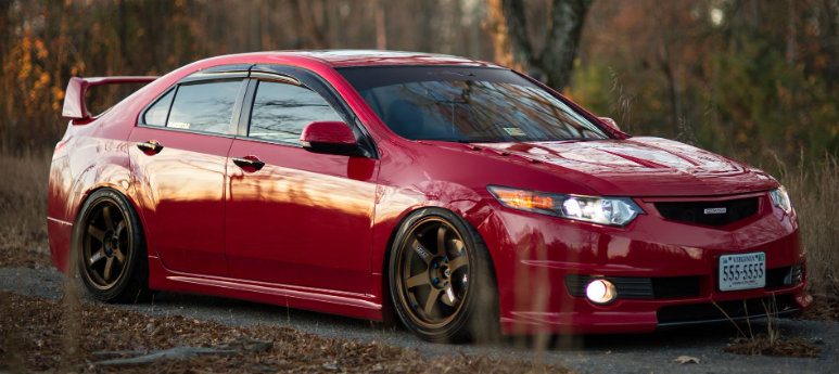 Капот пластиковый "Agressive Sport" var №2 для Honda Accord VIII (2008-2013) купить недорого с доставкой в Канск