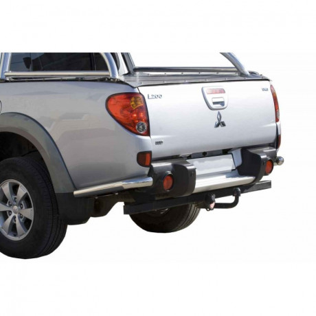 Защита заднего бампера «Уголки» (d63,5) для Mitsubishi L200 (2006-2014)(Окрашенное) купить недорого с доставкой в Канск