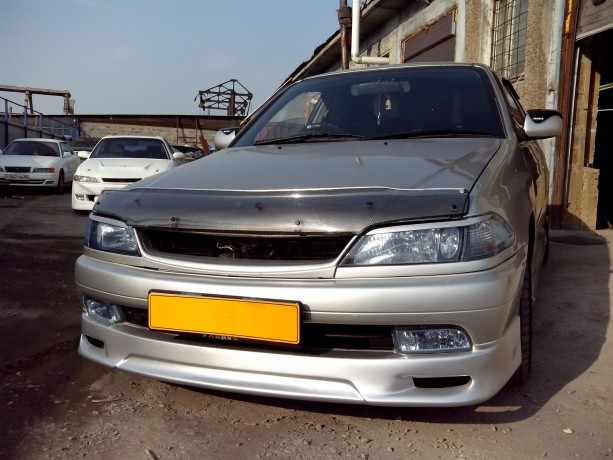 Накладка на передний бампер Toyota Carina (210) Рестайлинг купить недорого с доставкой в Канск